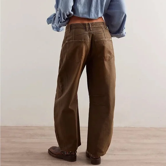 We The Free Good Luck Barrel Jeans - Picture 2 of 10